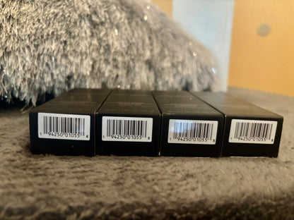 You will never get this FACTORY direct for $28.00, buy now!!!!!2W2 WARM LINEN Laura Mercier Real Flawless Weightless Perfecting Waterproof Foundation