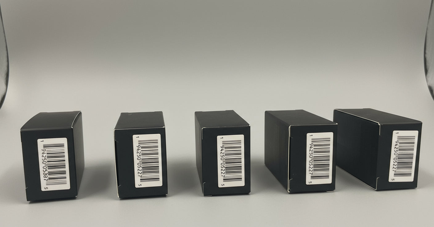 You will never get this FACTORY direct for $28.00, buy now!!!!! 4C1 Praline LAURA MERCIER Real Flawless Weightless Perfecting Foundation